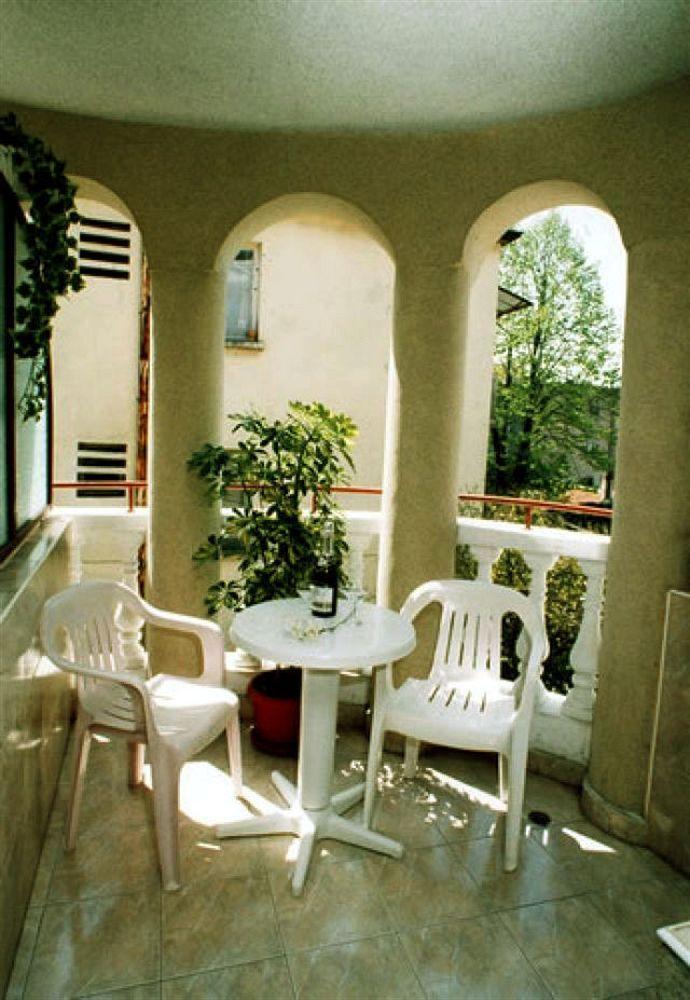 Antik Hotel Varna Exterior foto